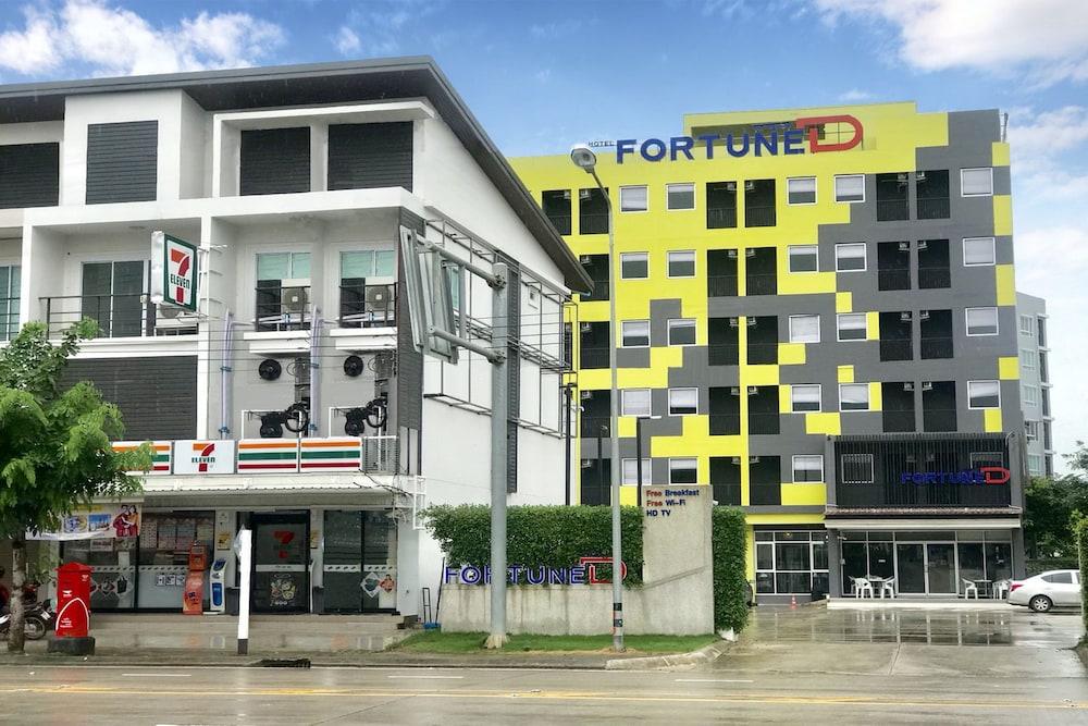 Fortune D Hotel Maesot Mae Sot Exterior photo